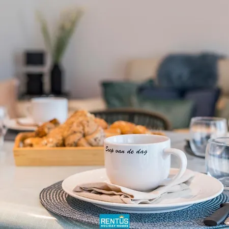 Sol I Mar - Located In The Heart Of Westende