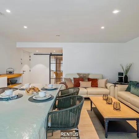 Sol I Mar - Located In The Heart Of Westende *