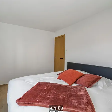 Sol I Mar - Located In The Heart Of Westende *